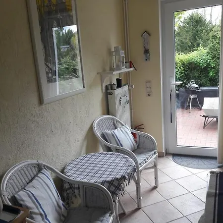 Moewe Apartment *